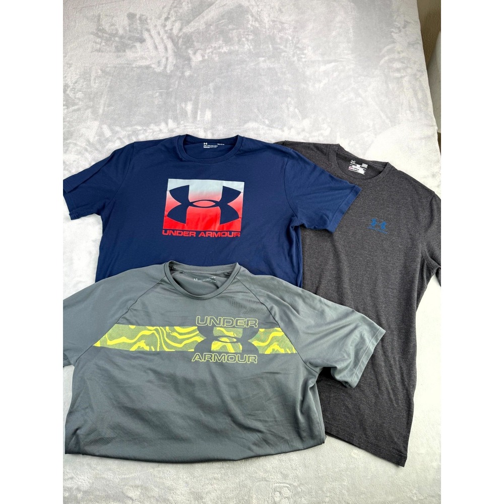Under Armour Heat Gear T-Shirt Men Large Multicolor Graphic Tee Casual Lots of 3